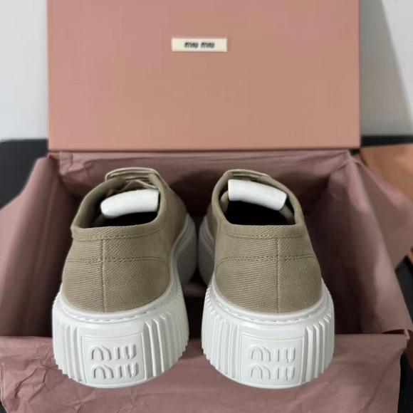 ✨ Miu Miu Canvas Mule Platform Sneakers - Picture 5 of 5